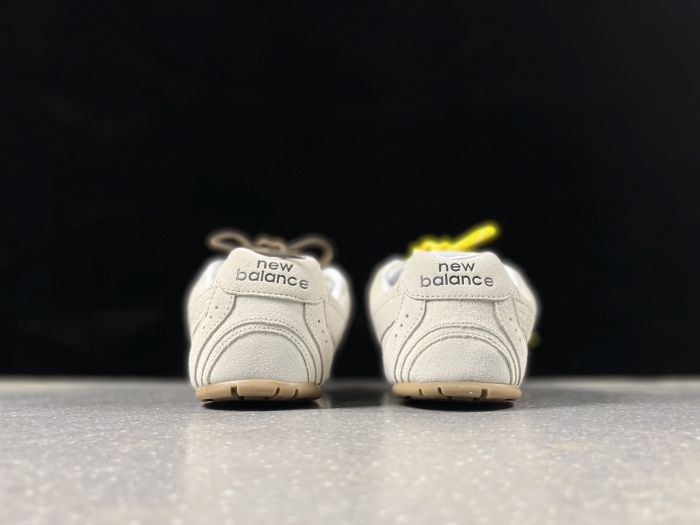 Sneakers MI530 Off White