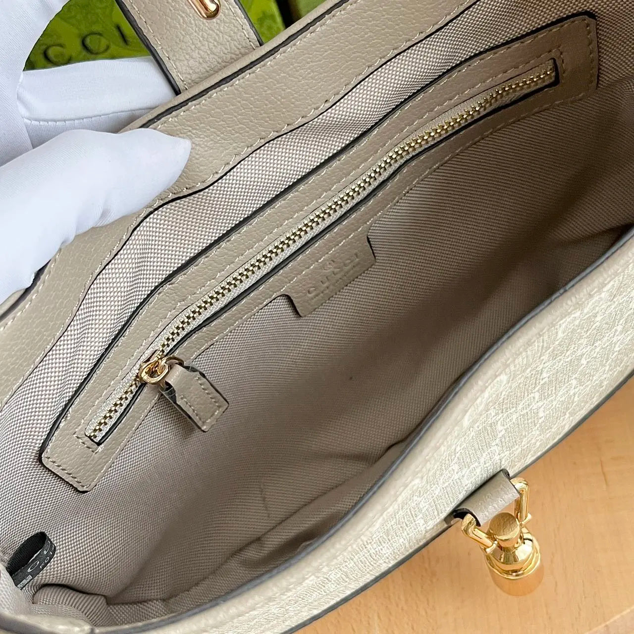 Tas G678843 Medium