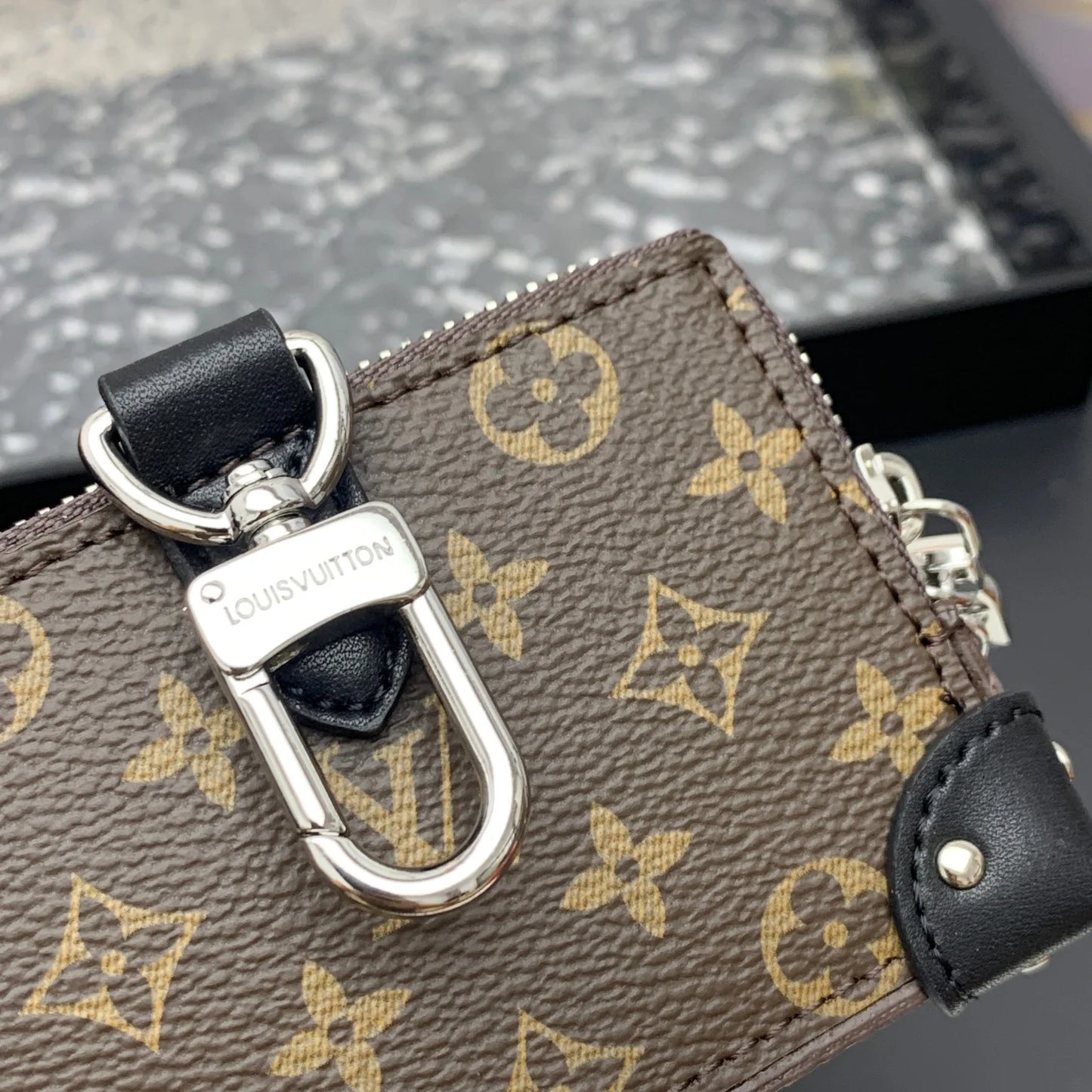 Taschenanhänger LV2211
