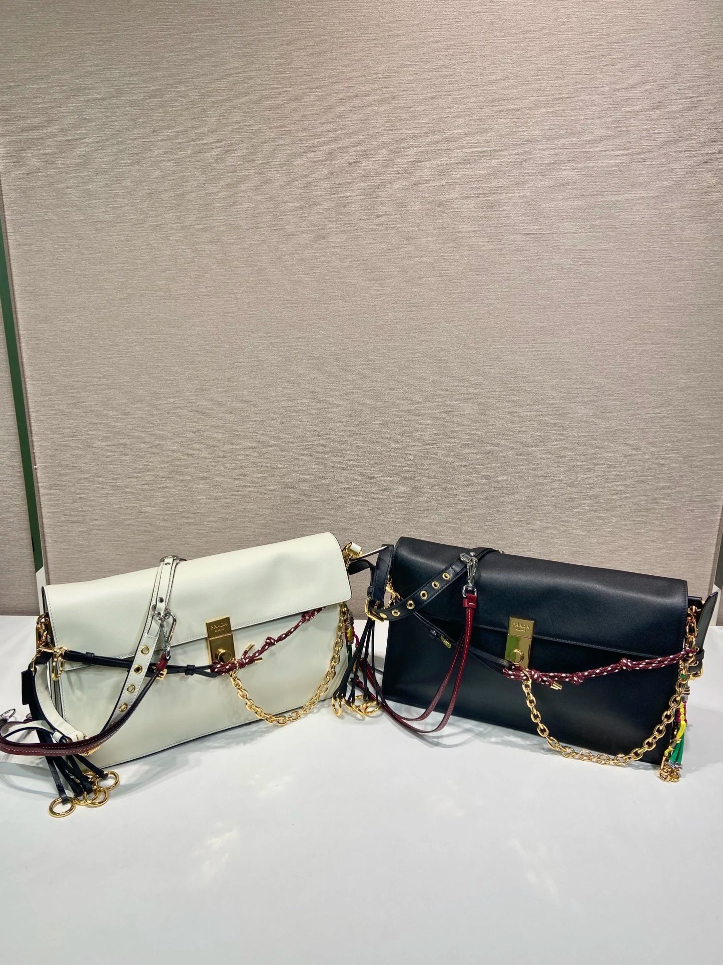 Tas P1BD378