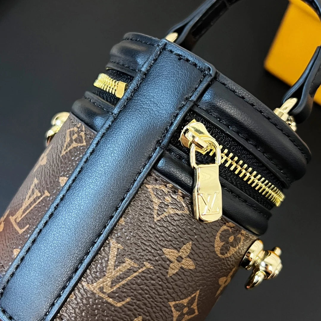 Taschenanhänger LV895