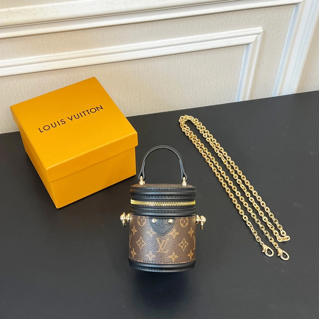 Taschenanhänger LV895