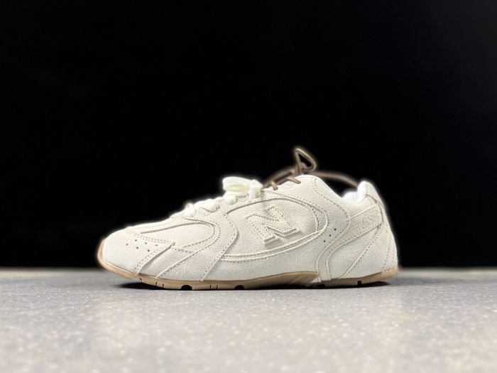 Sneakers MI530 Off White
