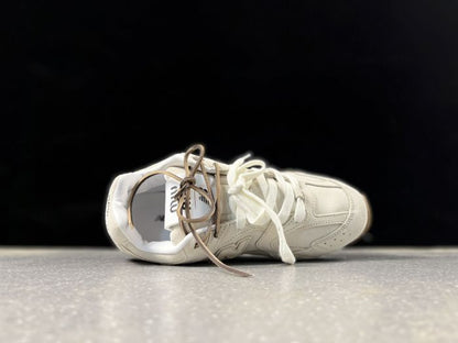 Sneakers MI530 Off White