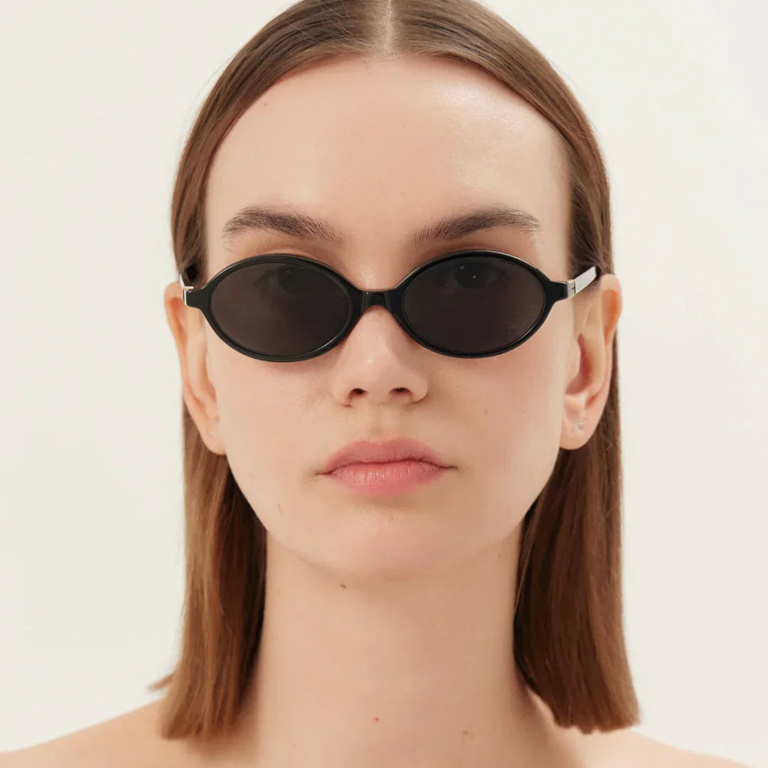 Sonnenbrille MU04ZS