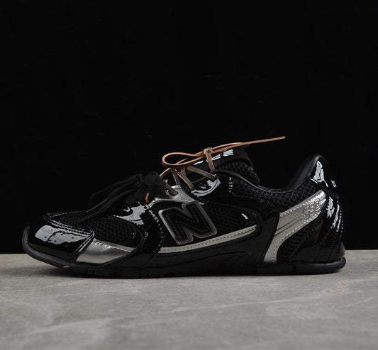 Sneackers MI530 Black and Silver