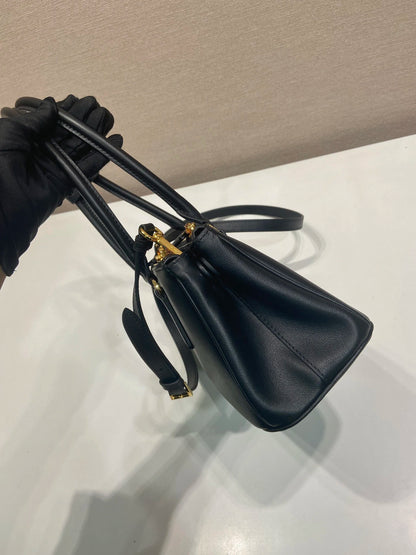 Tas P1BA457