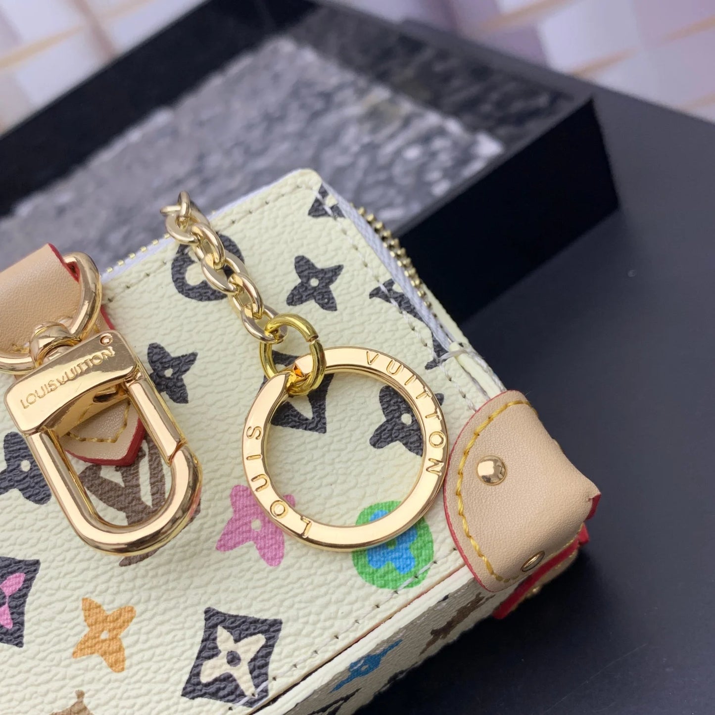 Bag Charm LV2211