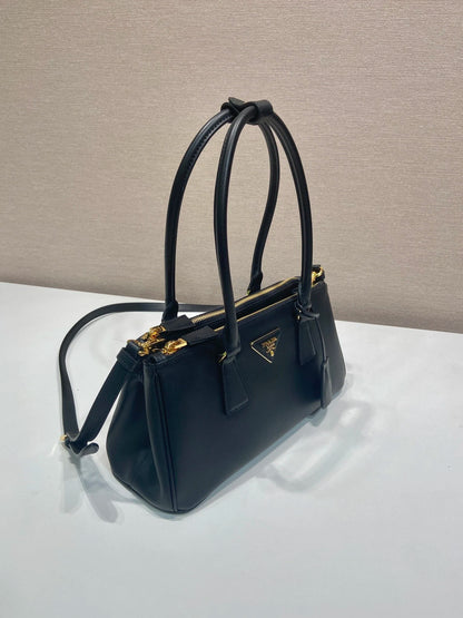 Tas P1BA457