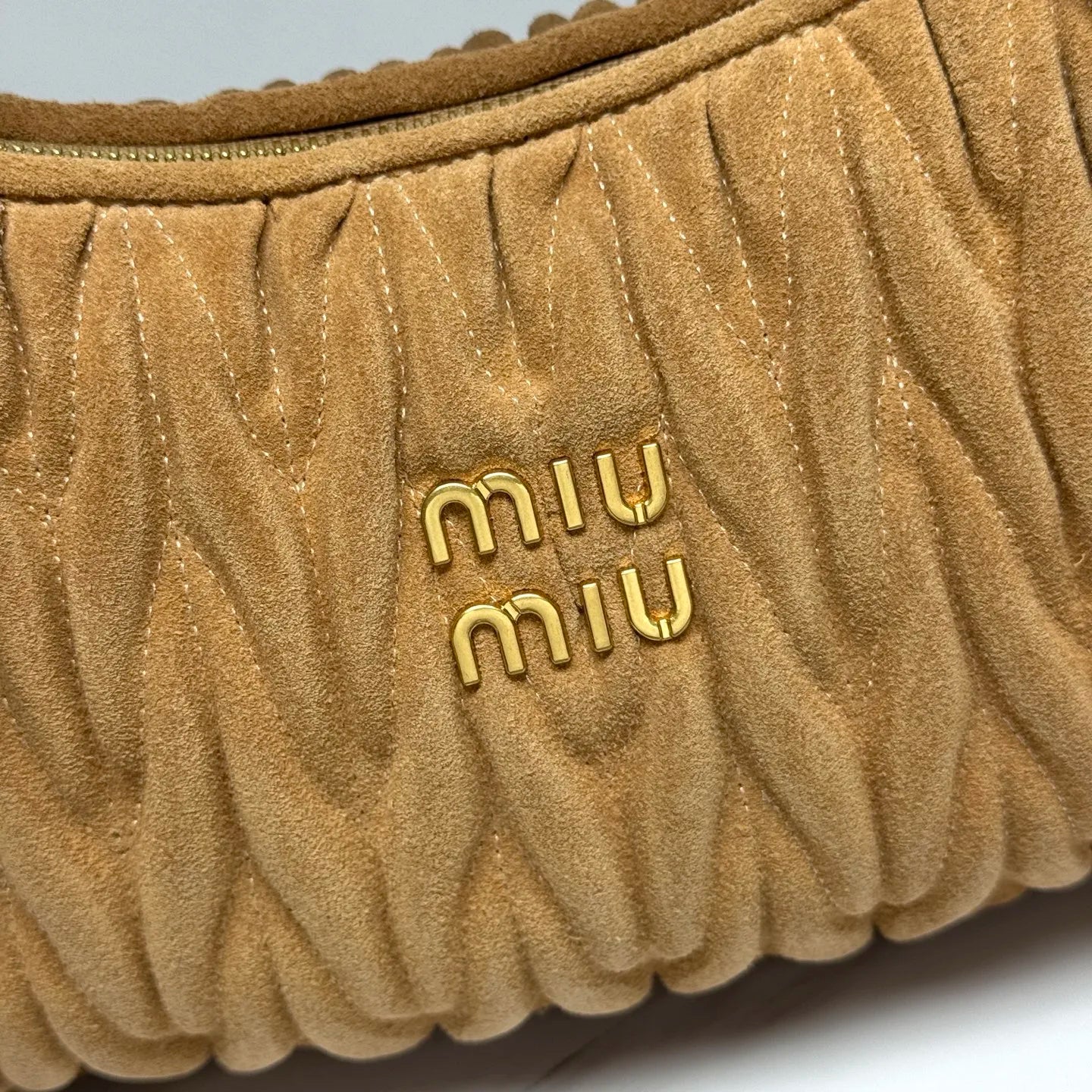 Bag MI 556 Matelassé Suede Beige