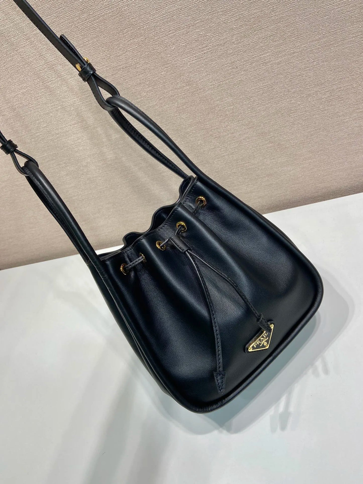 Tas PR1BE087