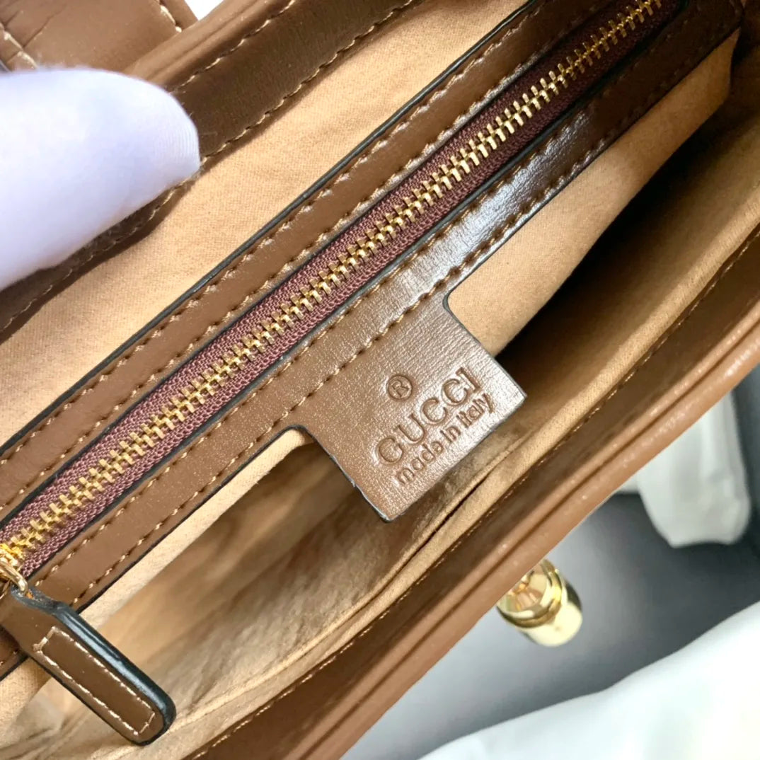 Tas G636706 Medium